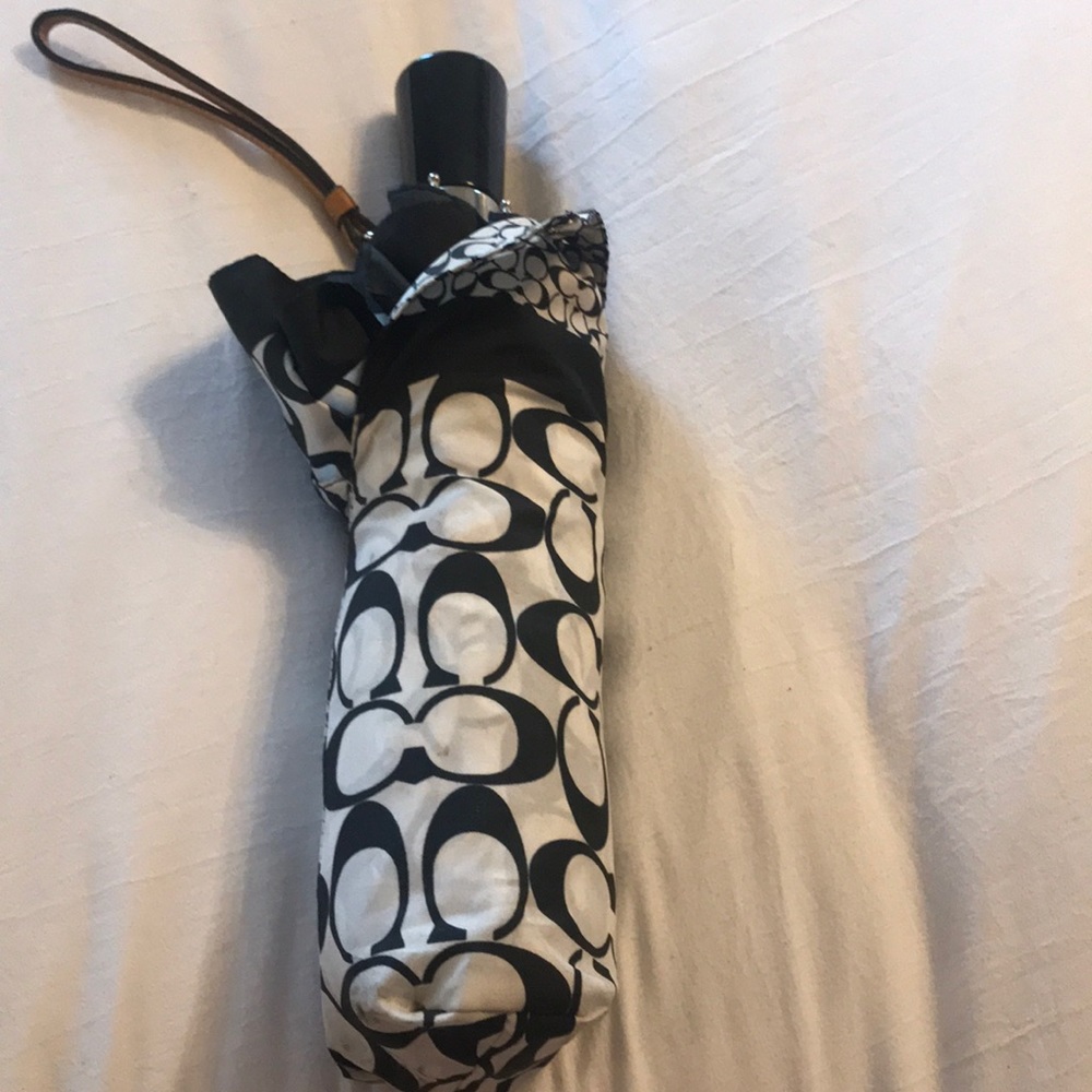 Coach umbrella